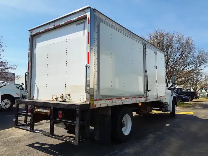 2019 FREIGHTLINER/MERCEDES M2 106