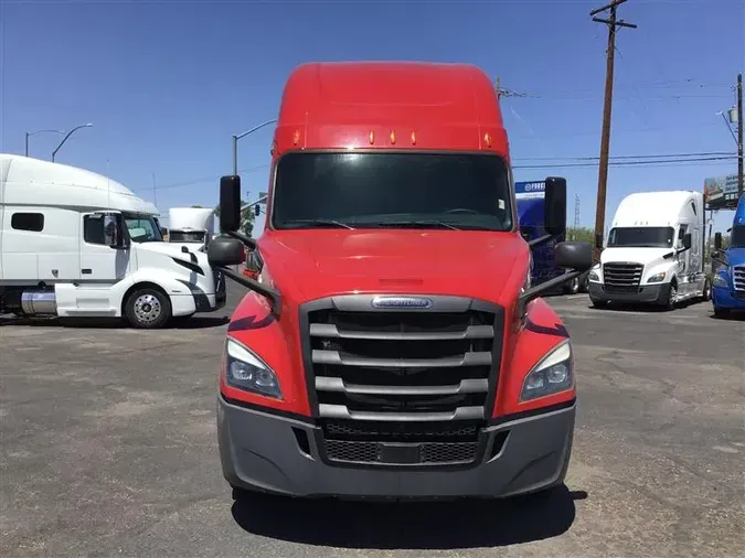 2020 FREIGHTLINER CASCADIA