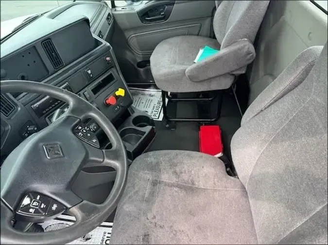 2020 International LT625