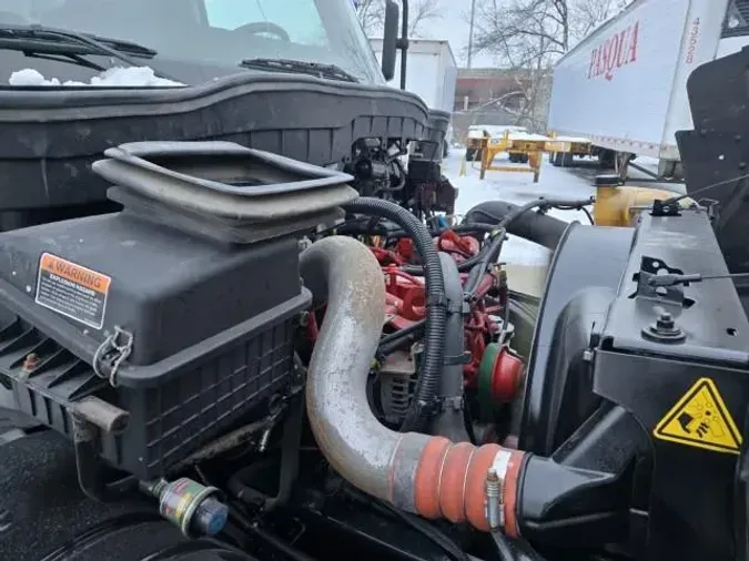 2022 International MV607