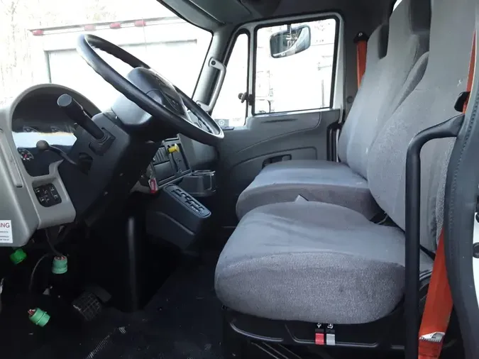 2018 NAVISTAR INTERNATIONAL 4300