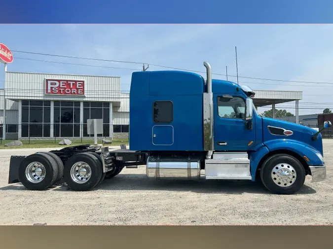 2021 Peterbilt 579