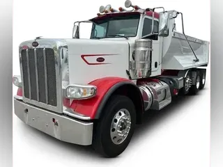 2023 Peterbilt 389