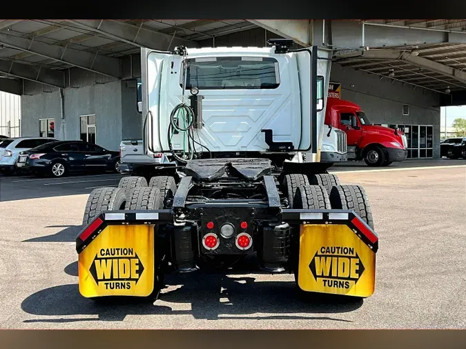 2020 INT LT625 6x4