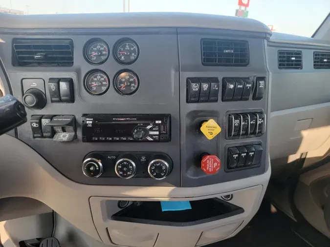 2020 Peterbilt 579