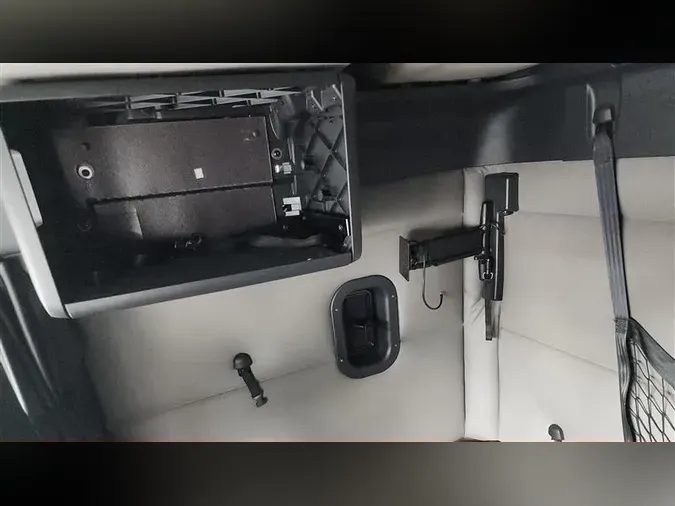 2021 FREIGHTLINER CA116