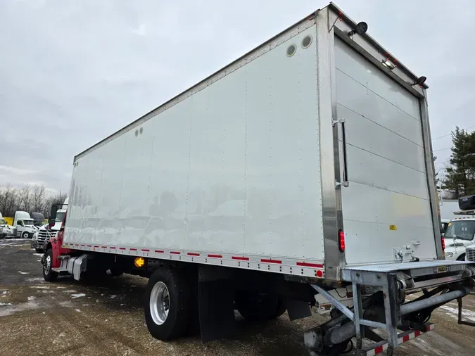 2019 FREIGHTLINER/MERCEDES M2 106