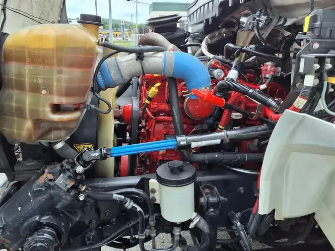 2019 NAVISTAR INTERNATIONAL 4300