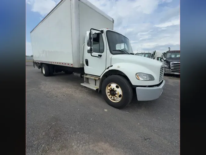 2020 FREIGHTLINER M2 106