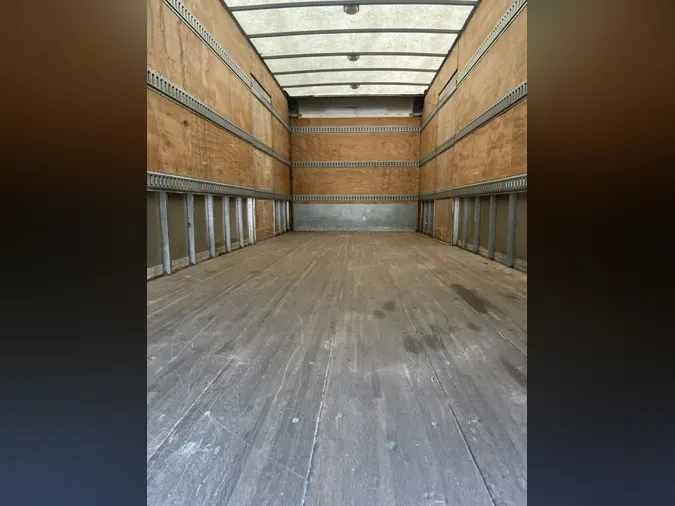 2018 ISUZU FTR