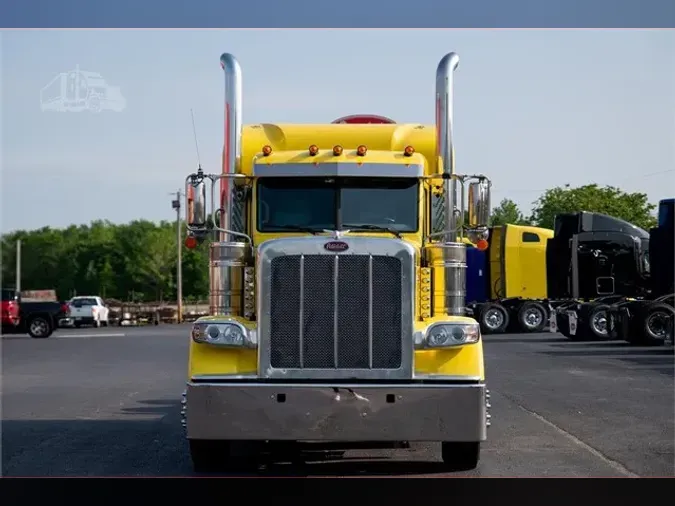 2020 PETERBILT 389