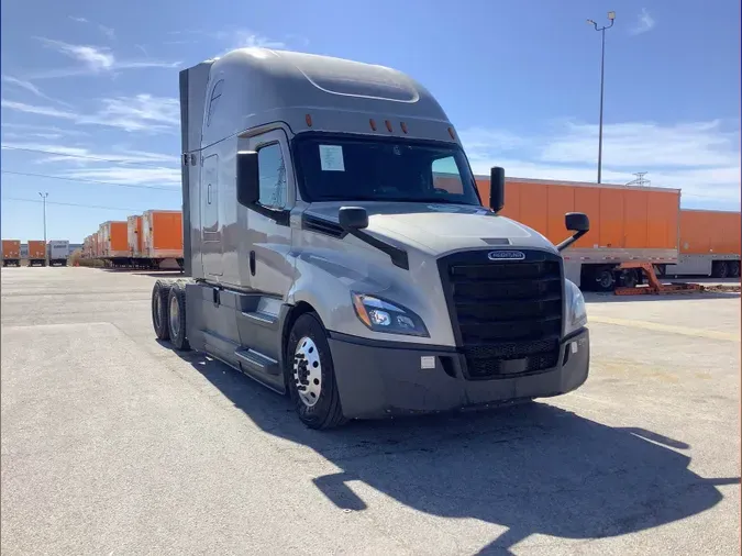 2020 Freightliner Cascadia1c6761def9355a1551742a8da09fa5f5