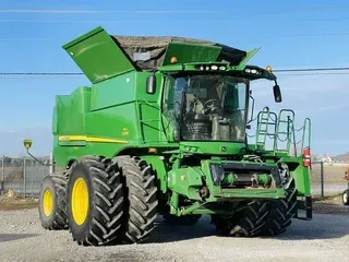 2017 John Deere S680