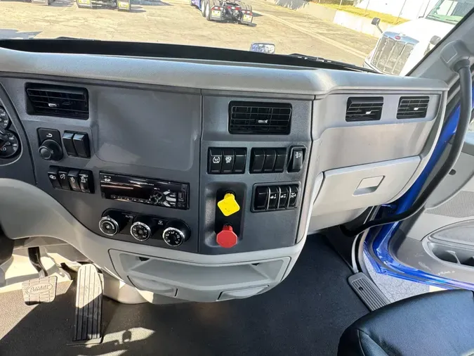 2021 Peterbilt 579