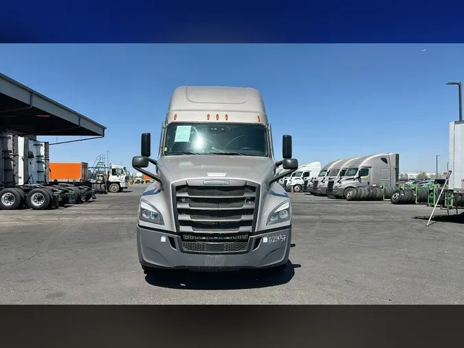 2024 Freightliner Cascadia 126
