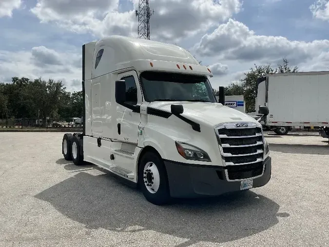 2018 Freightliner T12664ST1c810a009373f2c66e7f43aae19bffb9