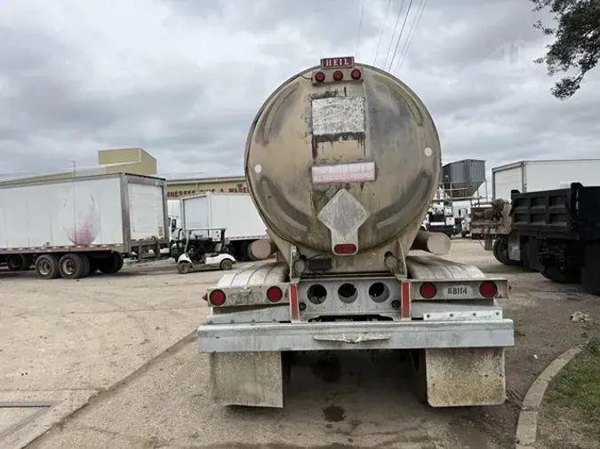 2005 HEIL 1c88eeb989b8fb45be8b57d384bccad8