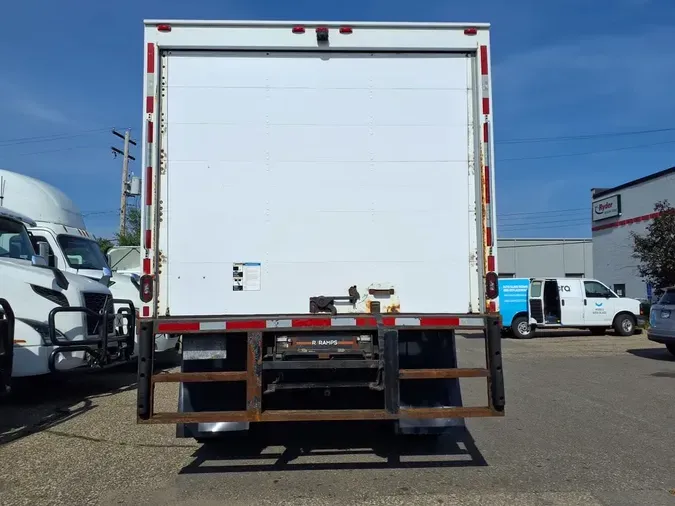 2019 FREIGHTLINER M2 106