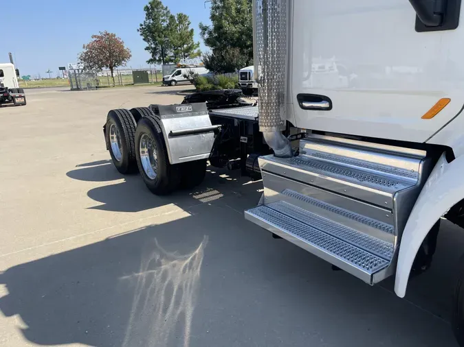 2020 Peterbilt 579