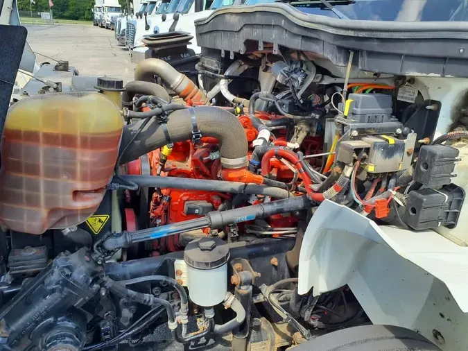 2018 NAVISTAR INTERNATIONAL 4300