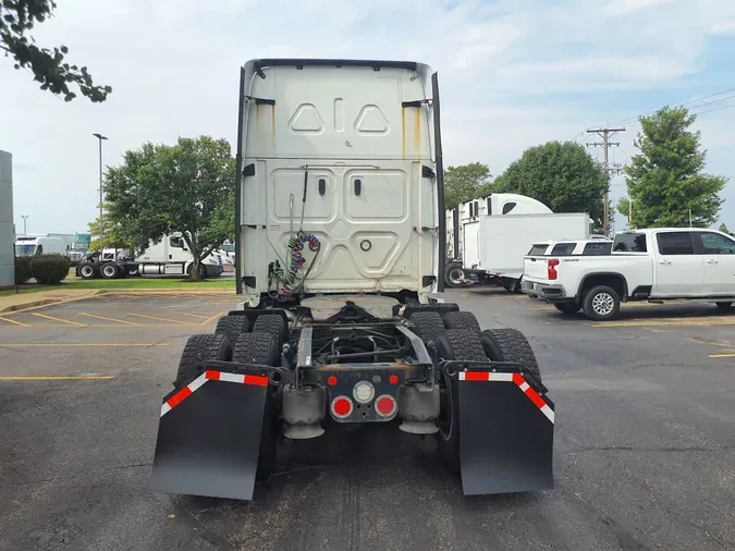 2020 FREIGHTLINER/MERCEDES NEW CASCADIA PX12664