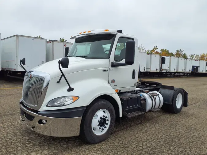 2019 NAVISTAR INTERNATIONAL RH613 DAYCAB S/A1c92e3024c883125607667363ed9094f