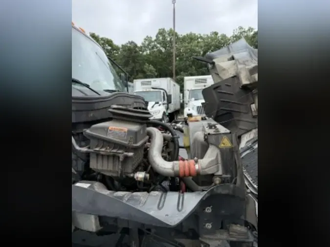 2020 NAVISTAR INTERNATIONAL MV607 (4X2)