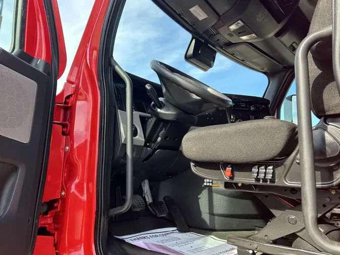 2021 Freightliner Cascadia