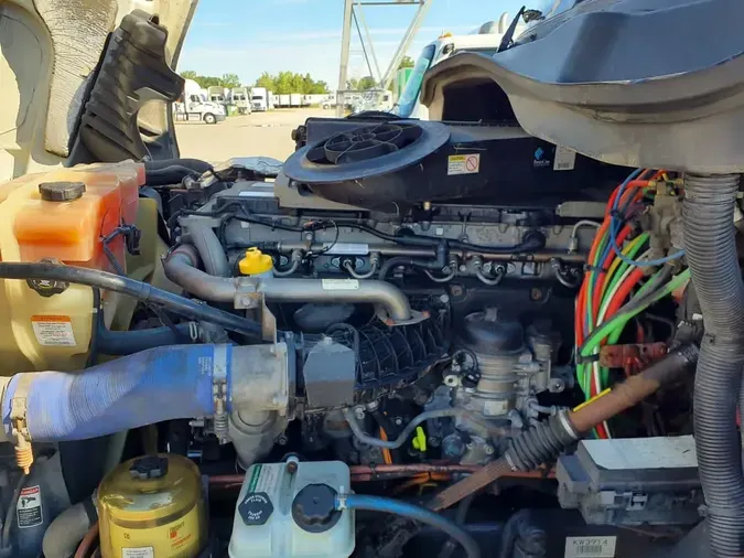 2019 FREIGHTLINER CASCADIA 125