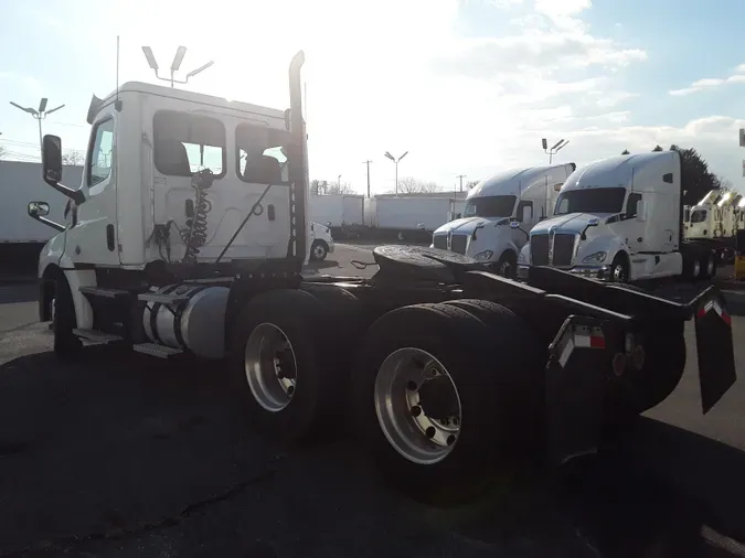 2020 FREIGHTLINER/MERCEDES NEW CASCADIA PX12664