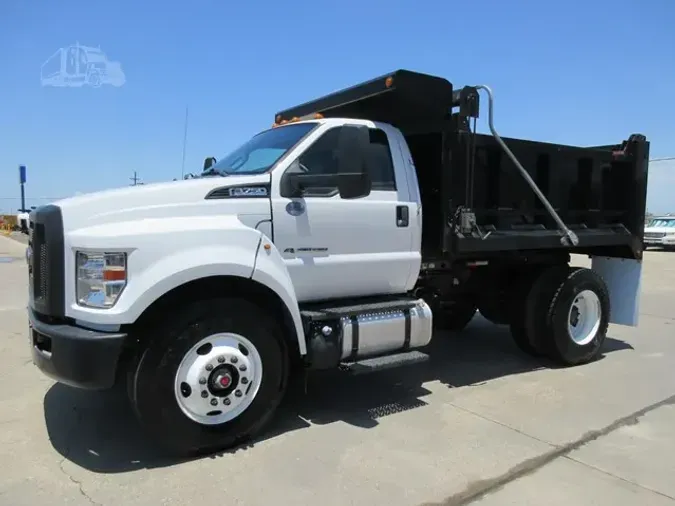 2017 FORD F750 XL SD