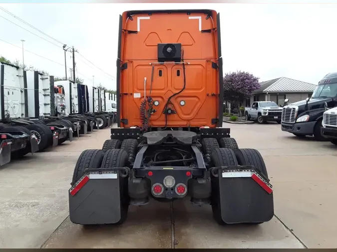 2019 FREIGHTLINER NEW CASCADIA PX12664