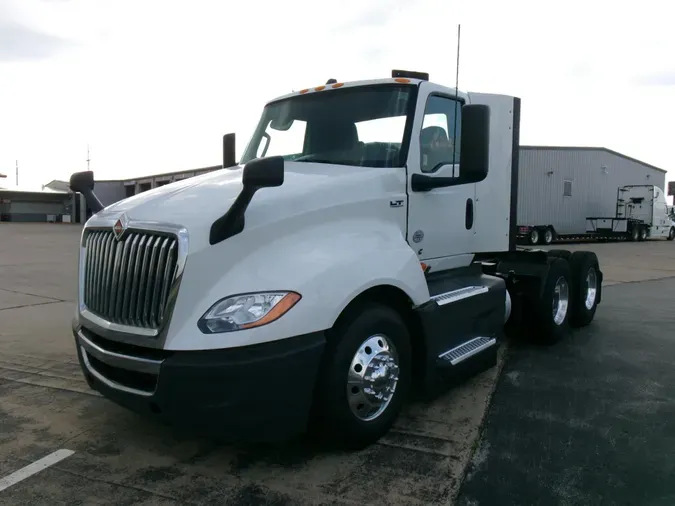 2021 International LT625