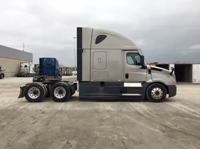 2021 Freightliner Cascadia