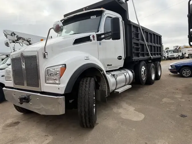 2020 KENWORTH T880