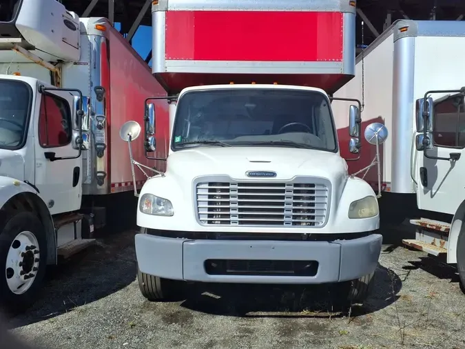 2017 FREIGHTLINER/MERCEDES M2 106