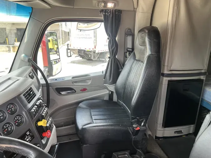2020 Peterbilt 579