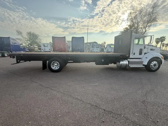 2019 Peterbilt 337
