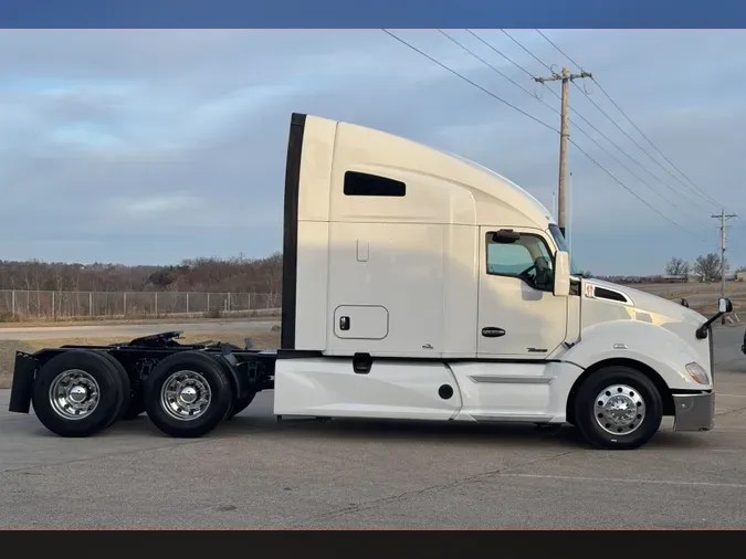 2021 KENWORTH T680