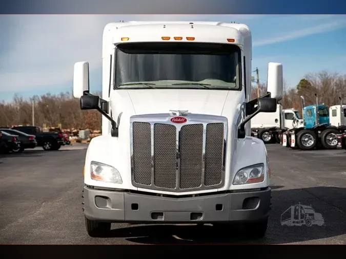 2018 PETERBILT 579