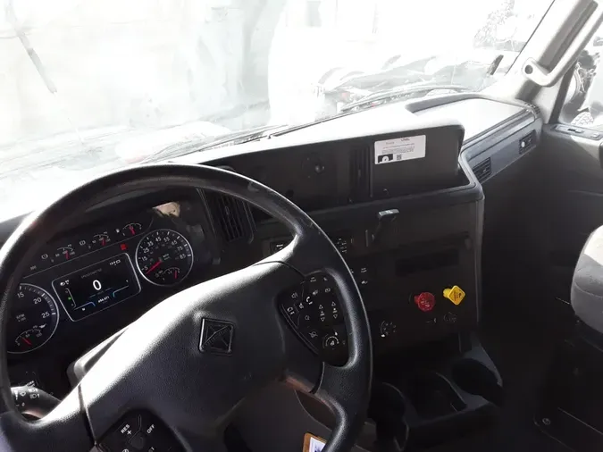 2019 NAVISTAR INTERNATIONAL LT625 SLPR CAB