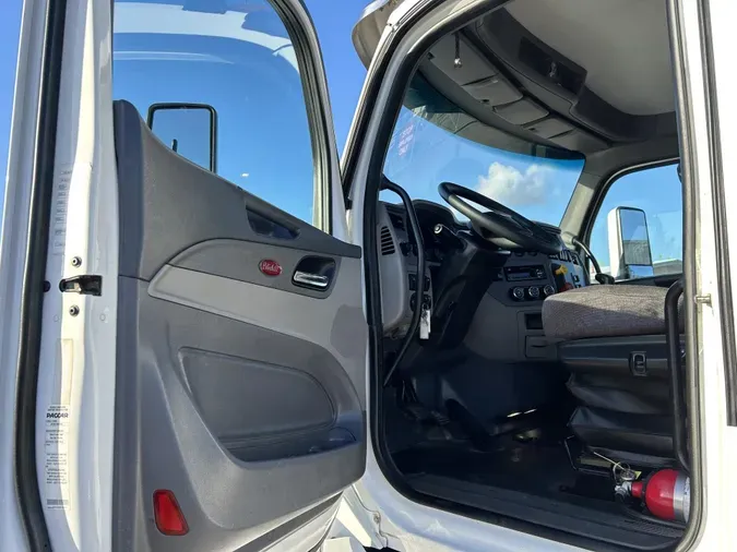 2018 Peterbilt 579