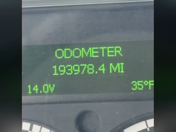 2018 FREIGHTLINER/MERCEDES M2 106