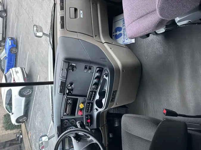 2019 FREIGHTLINER CASCADIA