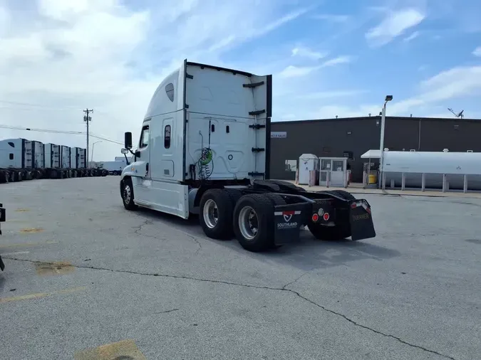 2020 FREIGHTLINER/MERCEDES CASCADIA 125