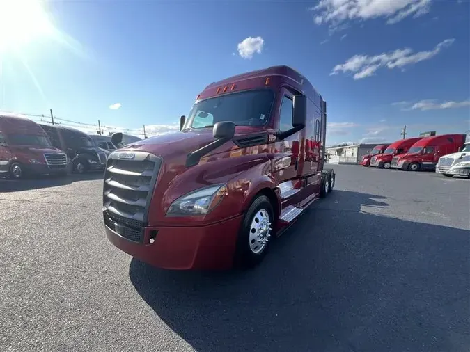 2019 FREIGHTLINER CA126