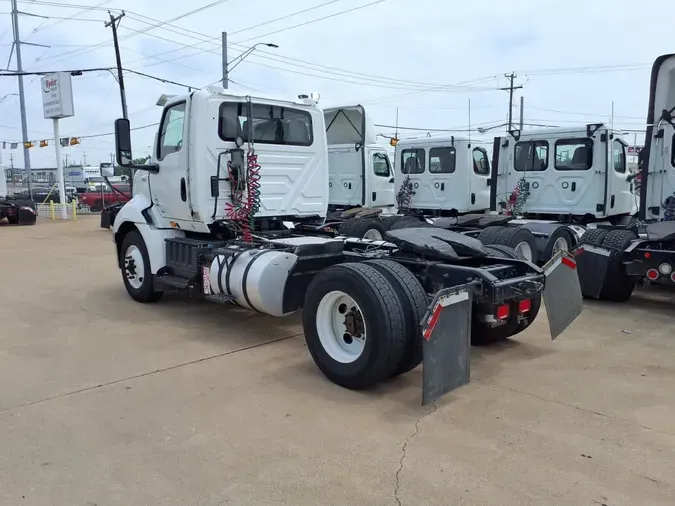 2019 NAVISTAR INTERNATIONAL RH613 DAYCAB S/A