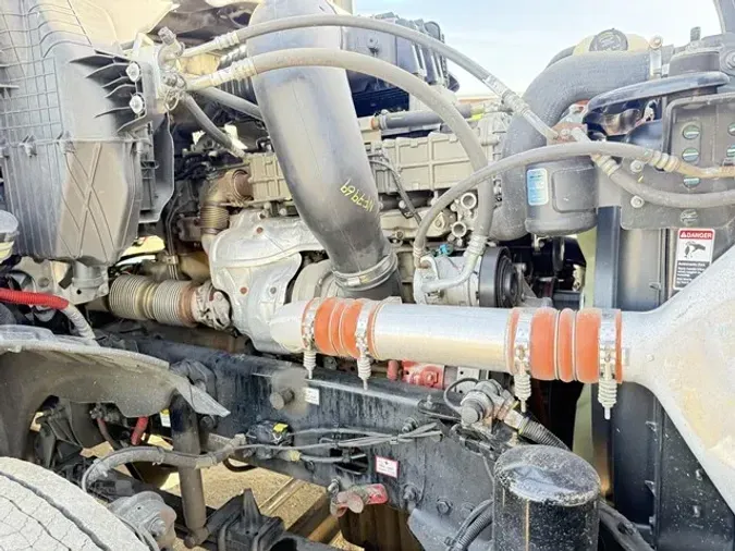 2022 FREIGHTLINER CASCADIA 1261cc16117a20b5b83f7c86753bbfcb1f6