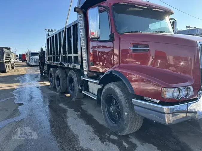 2003 VOLVO VHD104F3001cc1a4f29d267c89f6793c4f6b361dda