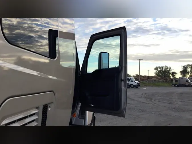 2022 International LT1cc45d81ef8598917ade1039f2cf185b